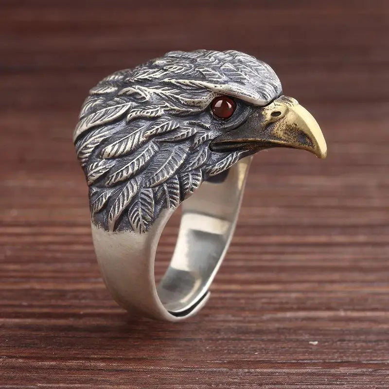 Anéis de Dedo de Prata Tailandesa Vintage para Homens: Elegância Animal com Punho de Águia
